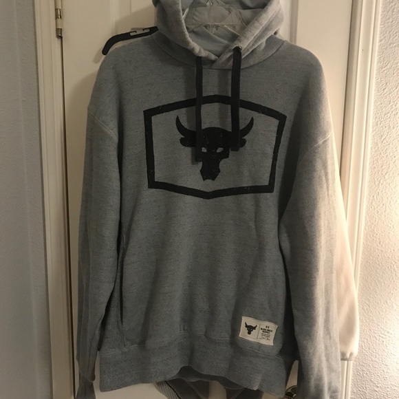 under armour bull sweatshirt